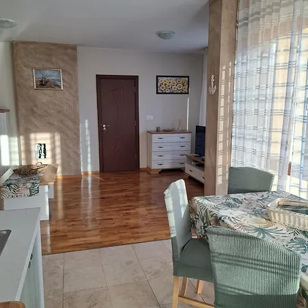 Megi Apartments, Sity Apartament Nesebyr
