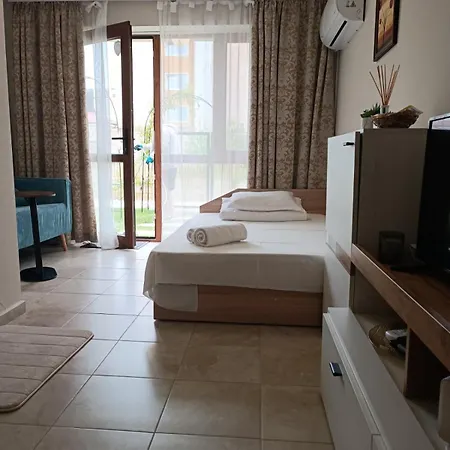 Megi Apartments, Sity Nesebyr
