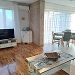 Apartamento Megi Apartments, Sity *