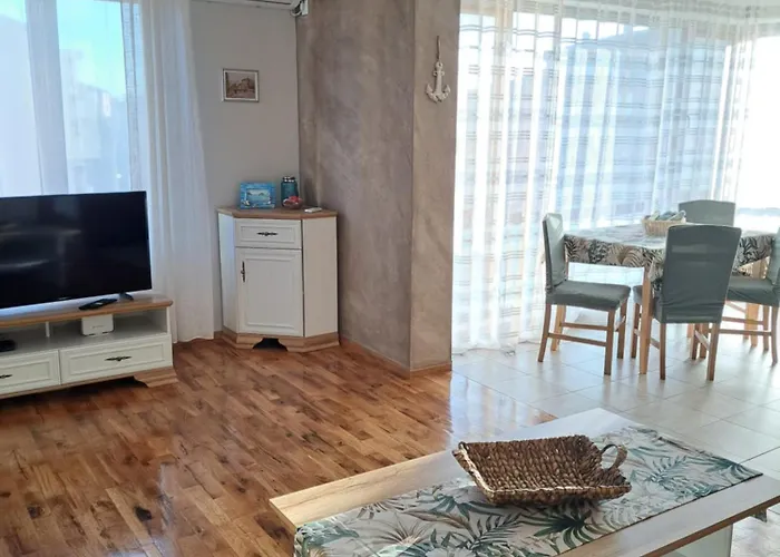 Apartamento Megi Apartments, Sity *